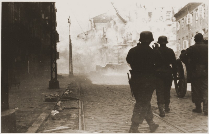 Warsaw Ghetto Uprising | The Holocaust Encyclopedia