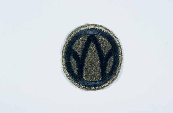 Insignia of the 89th Infantry Division. The 89th Infantry Division's nickname, the "Rolling W," is based on the division's insignia. [LCID: n05648]