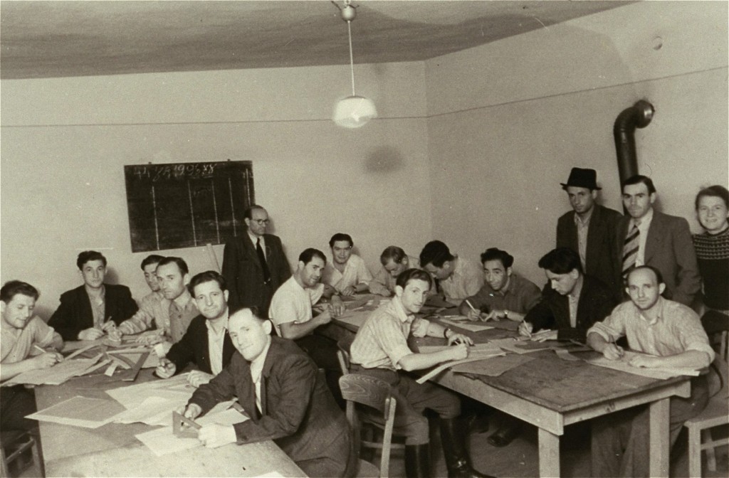 Drafting class sponsored by ORT (Organization for Rehabilitation through Training). [LCID: 89582]