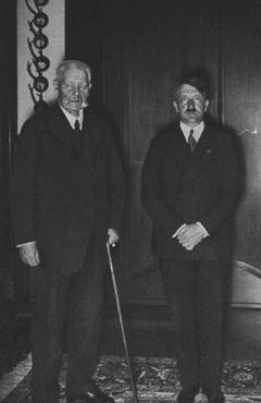 Reich President Paul von Hindenburg meets with Chancellor Adolf Hitler. [LCID: 08401]