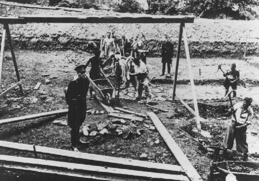 Jewish inmates at forced labor in the Vyhne concentration camp.