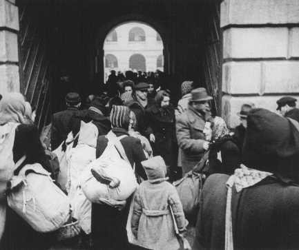 Arrival of a transport of Dutch Jews in the Theresienstadt ghetto.