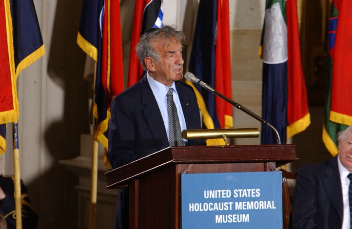 Elie Wiesel speaks at the Days of Remembrance ceremony, Washington, DC, 2002. [LCID: dor2002]