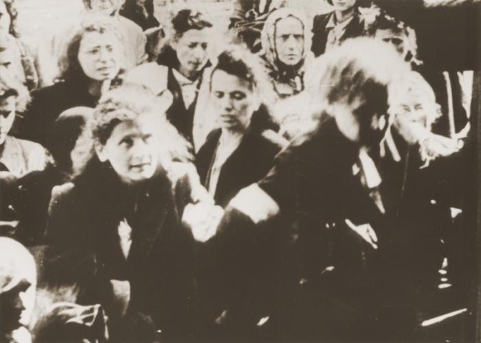 Deportations to and from the Warsaw Ghetto