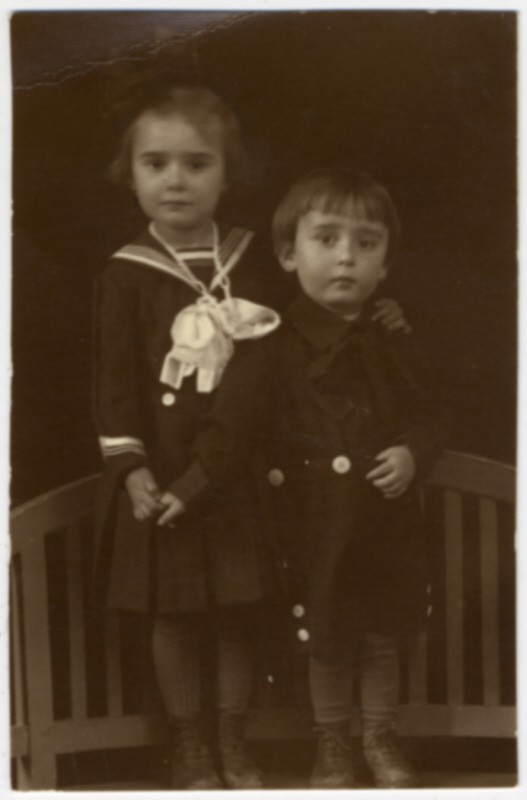 Prewar studio portrait in Sighet of Jewish siblings Suri and Ari Deutsch, both of whom died in the Holocaust.