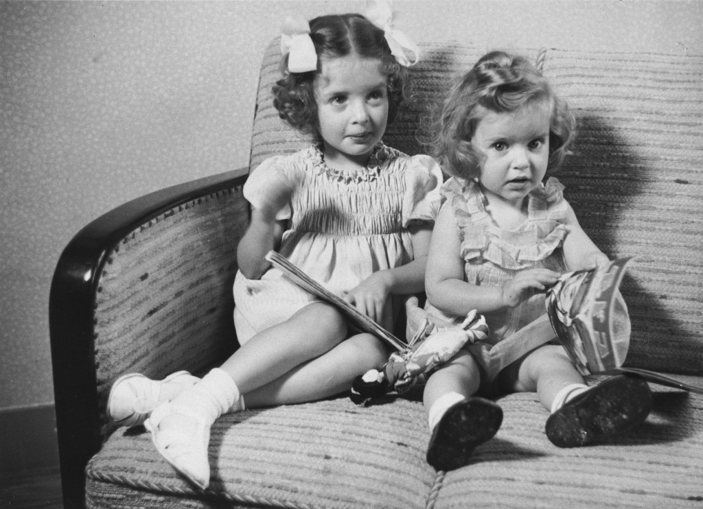 Sisters Eva and Liane Münzer. In October, Eva and Liane were placed in hiding with a devout Catholic couple.