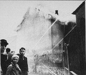 Synagogue In Oberramstadt Burns During Kristallnacht | Holocaust ...