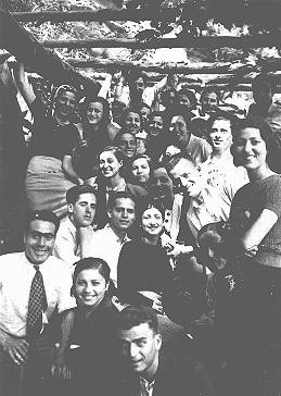 A gathering of Jewish youth from Rhodes. Rhodes, between 1940 and 1944.