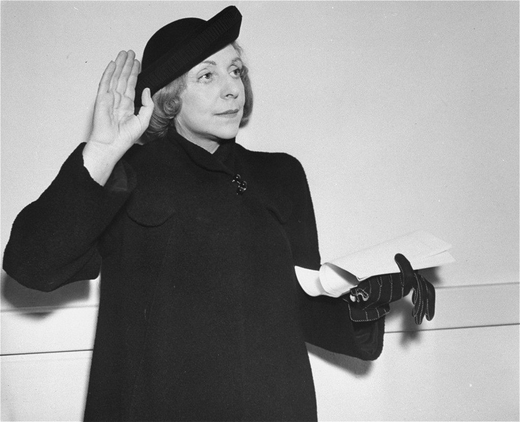 Vicki Baum becoming a U.S. citizen. January 1939