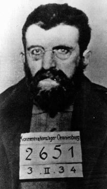 Identification picture of Erich Muehsam taken in the Oranienburg concentration camp.