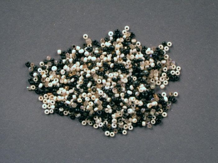 Beads used by a Dutch Jewish girl in hiding