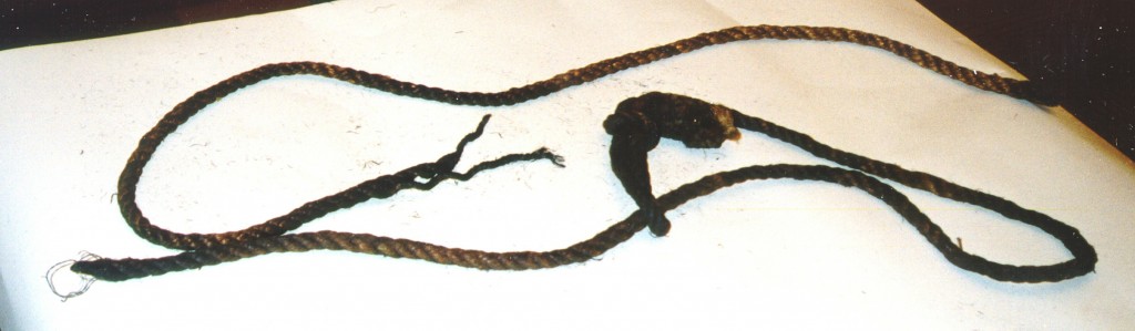 Rope used in hanging [LCID: 2002p2uk]