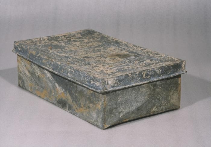 One of the ten metal boxes in which portions of the Ringelblum Oneg Shabbat archives were hidden and buried in the Warsaw ghetto. The boxes are currently in the possession of the Jewish Historical Institute in Warsaw.