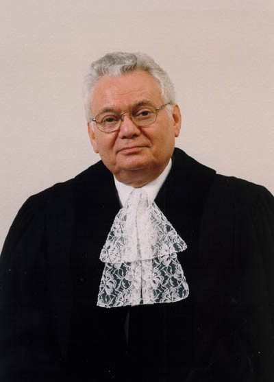 Judge Thomas Buergenthal, formal portrait for the International Court of Justice in the Hague.