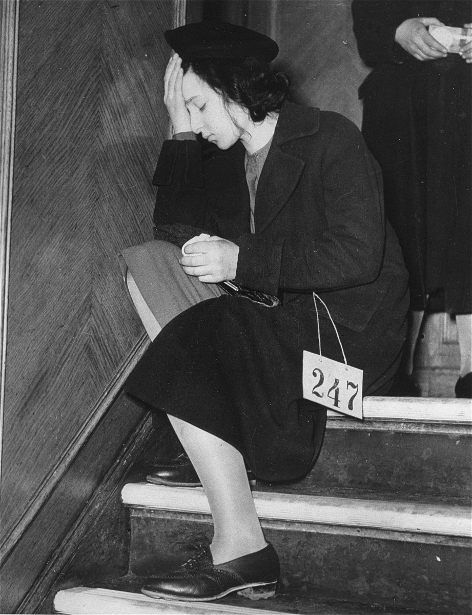 Jewish refugee girl from Vienna, Austria, upon arrival in Harwich. [LCID: 69285]