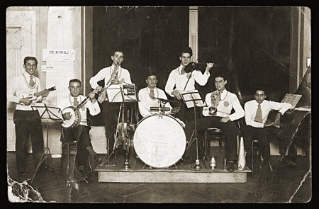 <p>Performance by a band of young Jewish musicians. Belgrade, Yugoslavia, 1932.</p>