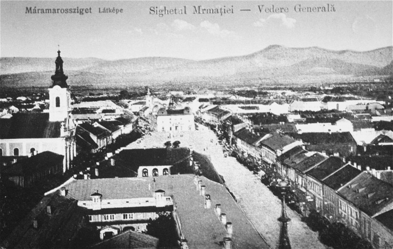 Prewar view of the Transylvanian town of Sighet. [LCID: 22716]