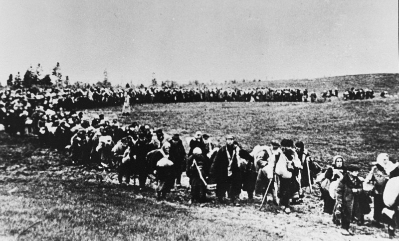 A column of refugees in the Soviet Union, following the German invasion of Soviet territory on June 22, 1941.