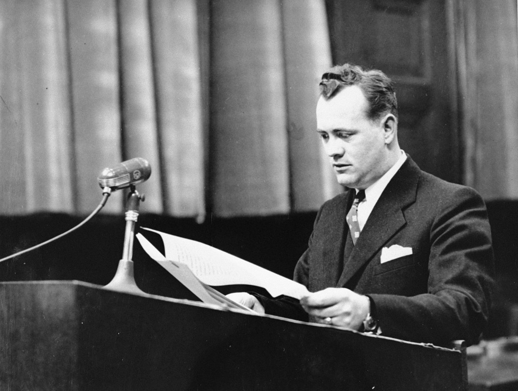 Alexander G. Hardy, associate counsel for the prosecution, during the Doctors' Trial. [LCID: 07345]