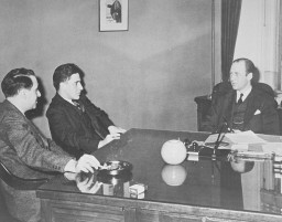 Meeting of the War Refugee Board in the office of Executive Director John Pehle. [LCID: 85939]