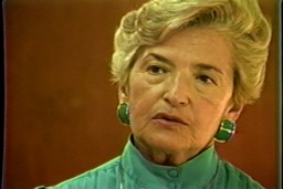 Anna Patipa describes selection at Auschwitz