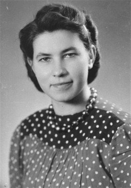 Hildegard Kusserow, a Jehovah's Witness, was imprisoned for four years in several concentration camps including Ravensbrueck. [LCID: 68381]