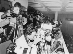 Members of the press during the trial of John Demjanjuk. [LCID: 65264]