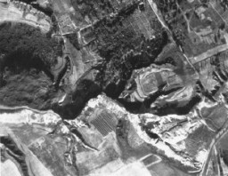 An aerial photograph of Babi Yar taken by the German air force. September 26, 1943.