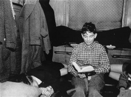 Jewish refugee children on a train leaving Germany. [LCID: 10662]