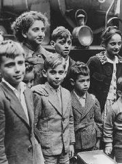 Niños refugiados judíos sacados por contrbando de Francia con la ayuda de la Comité judío-americano de distribución (JDC).