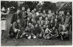 Instructors of the Hanoar Hatzioni Zionist youth movement at a summer camp in Lwów, Poland, 1936