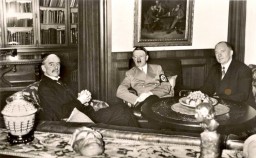 British prime minister Neville Chamberlain (left), German chancellor Adolf Hitler (center), and French premier Edouard Daladier (right) ... [LCID: 13454]