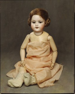Doll from the Krakow ghetto
