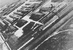 Vue aérienne du camp de concentration de Neuengamme.