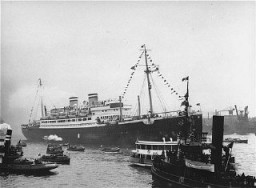 The St. Louis, carrying more than 900 Jewish refugees, waits in the port of Hamburg. The Cuban government denied the passengers entry. Hamburg, Germany, 1939.