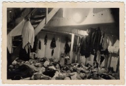 Jewish refugees crowd together in the sleeping quarters aboard the Exodus 1947. July 1947,