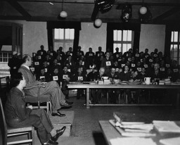 A witness testifies during the Mauthausen concentration camp trail. [LCID: 12290]