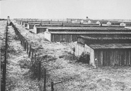 Veduta delle baracche del campo di Majdanek.