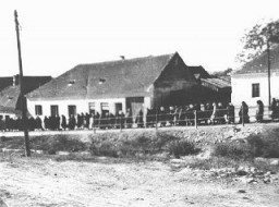 Lackenbach (Roma internment and transit camp)