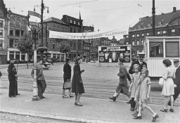 A billboard advertising an anti-Masonic exhibition organized by the anti-Masonic  Belgian league, "L'Epuration," in the Masonic Supreme ... [LCID: 90033]