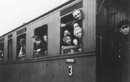 Deportación de judíos a Riga, Letonia. Bielefeld, Alemania, 13 de diciembre de 1941.