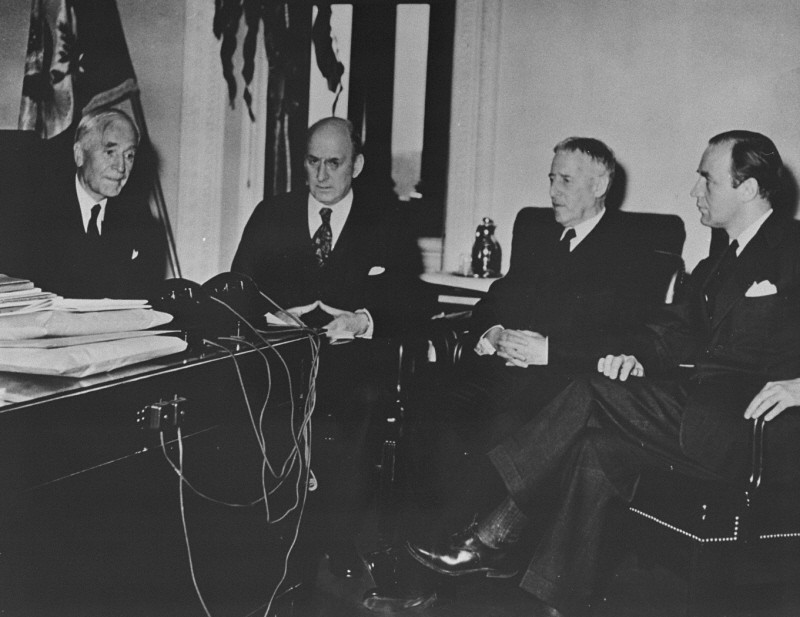Third meeting of the board of directors of the War Refugee Board. From the left are Secretary of State Cordell Hull, Treasury Secretary Henry Morgenthau, Secretary of War Henry Stimson, and Executive Director John Pehle. Washington, DC, United States, March 21, 1944.