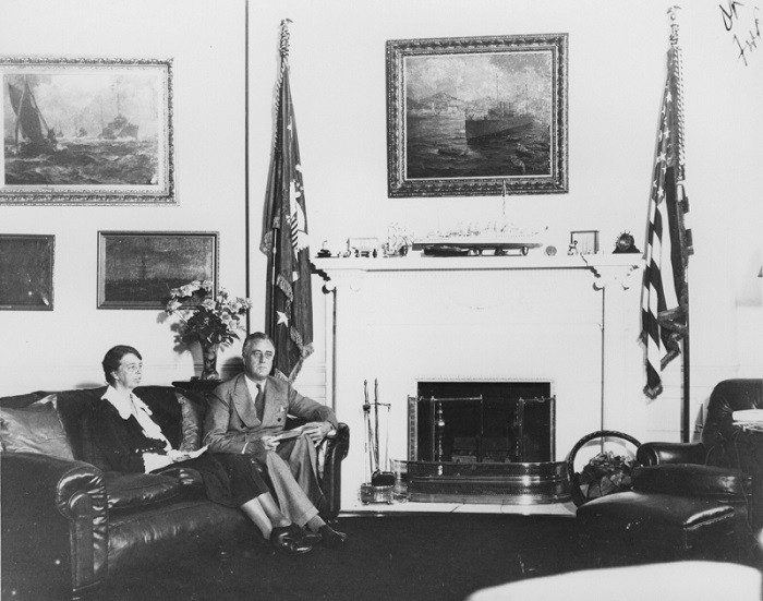 <p>President Franklin D. Roosevelt sits with Eleanor Roosevelt in his study in the White House. FDR was elected the 32nd president of the United States in the presidential elections of November 1932. Washington, DC, 1933.</p>