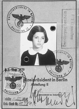 Passport issued to Gertrud Gerda Levy, who left Germany in August 1939 on a Children's Transport (Kindertransport) to Great Britain. [LCID: 07816]