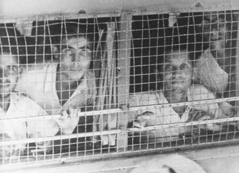 The British arrested the passengers of the Aliyah Bet ("illegal" immigration) ship "Parita" after they arrived on the Tel Aviv coast and transferred them in caged buses to Atlit detention camp.
