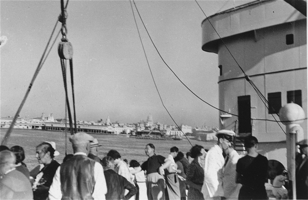 <p>Passengers on the <em>St. Louis</em> wait to hear whether the Cuban government will permit them to land. Havana, Cuba, between May 27 and June 2, 1939.</p>