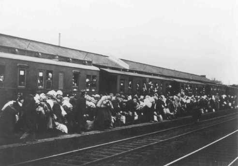 Deportation of Jews from Bielefeld to Riga, Latvia.
