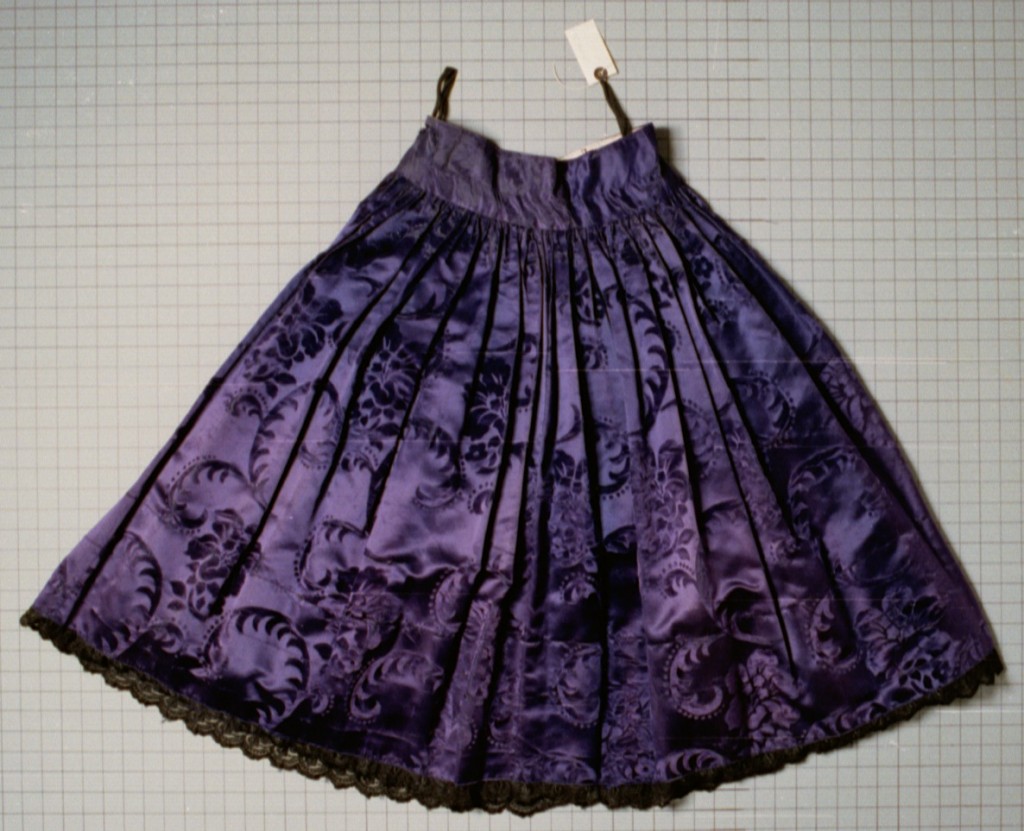 Romani (Gypsy) woman's skirt [LCID: 1998bp5q]