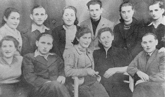 Portrait of Jewish partisans. Bedzin ghetto, Poland, between 1942 and 1943. [LCID: 46678]