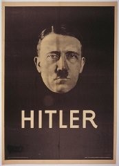 Современные методы пропаганды – в том числе сильные образы и доступные обращения – помогли вырасти малоизвестному экстремисту, уроженцу Австрии Адольфу Гитлеру, до ведущего кандидата на пост лидера Германии во время выборов 1932 г. По стилю этот плакат напоминает аналогичные плакаты, изображающие кинозвезд той эпохи. Выборный плакат, 1932; фото сделано Генрихом Гоффманном